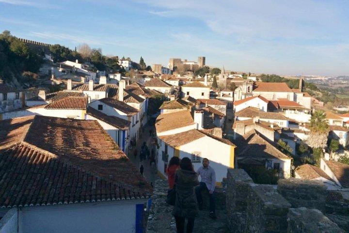 Discover Fátima, Batalha, Nazaré and Óbidos by VAN -Full Day Tour