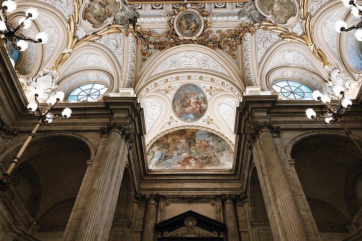 Royal Palace + Old City Madrid Exclusive Guided Walking Tour