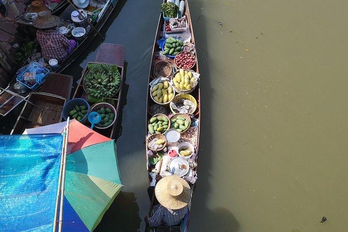 Thaka Floating Market: Thailand’s Most Authentic Experience