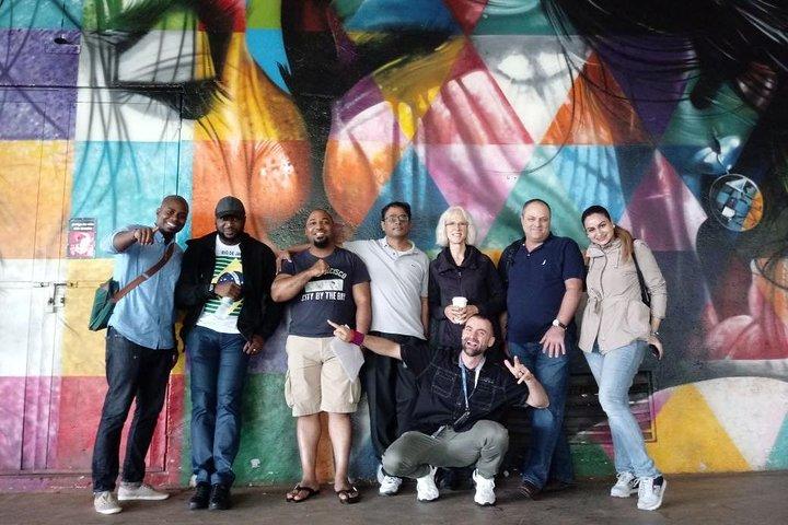 Private Street Art Tour of São Paulo with Batman´s Alley Visit