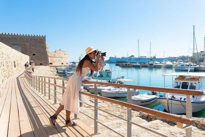 Knossos Museum and Heraklion tour from Rethymno