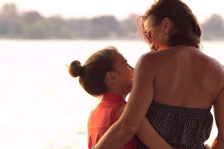 Sundowner Cruise on Zambezi River (Zimbabwe)