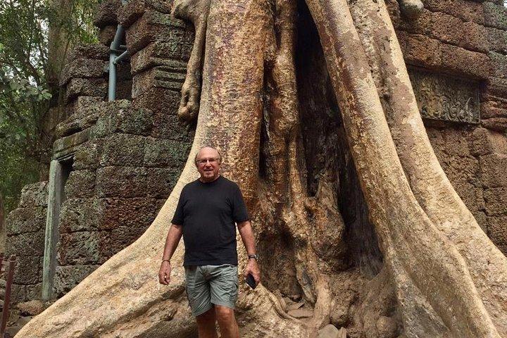 Angkor Wat Sunrise Temple Tour Bayon, Prohm, Srei, and Mealea