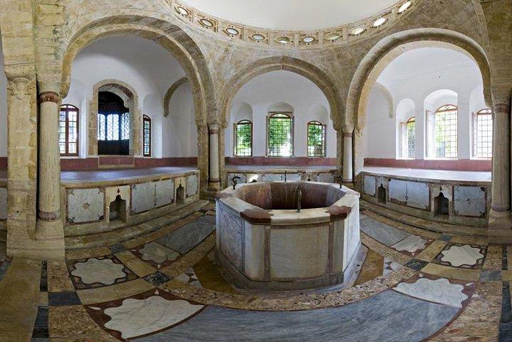 PRIVATE tour to Beirut history museum, Beiteddine & Deir elQamar