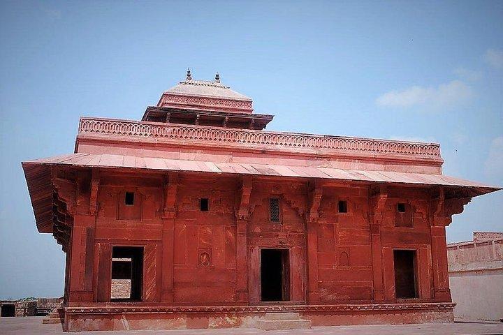 Full Day Agra Tour With FatehPurSikri and More