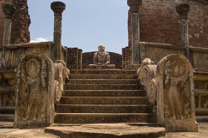 Day tour to Sigiriya,Dambulla & Polannaruwa (3 word heritage places) from Kandy