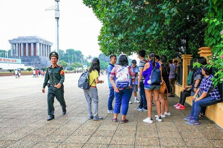 Private Hanoi City Half-Day Tour with Train Street Visiting