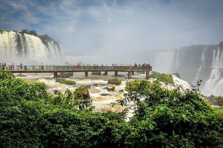 3-Days Iguazu Falls Tour of the Argentinian and Brazilian Side