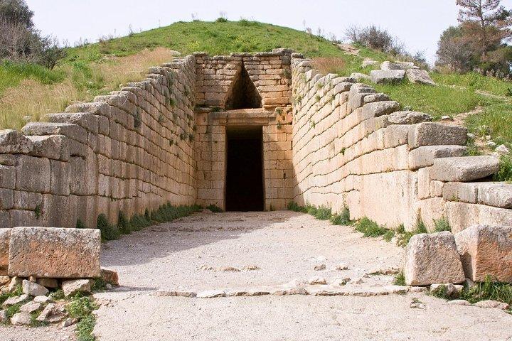 4 - Day Classical Tour of Greece with Spanish Speaking Guide