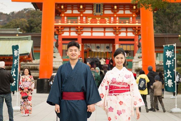 Photo Shoot with a Private Vacation Photographer in KYOTO, JAPAN