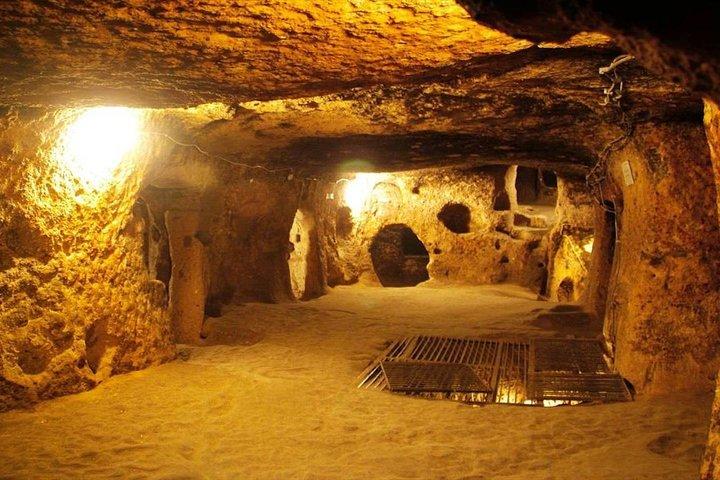 Private tour to Cu Chi and HCMC 1 day