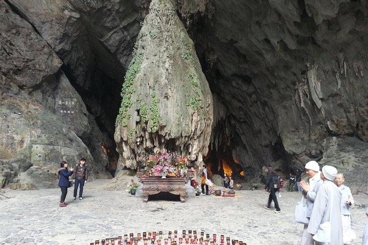 Perfume Pagoda Full day Private tour