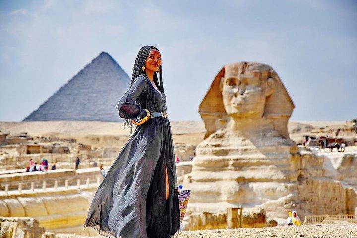 Tour to Giza Pyramids, Sphinx, Memphis, and Sakkara