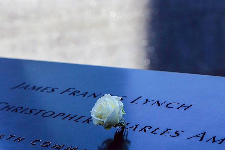 New York Private 9/11 Memorial Tour with Optional Museum Ticket