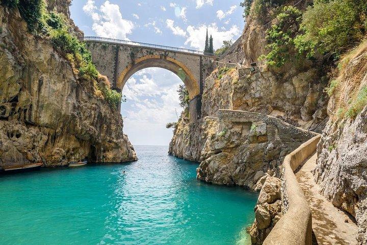 Pompeii, Positano and Amalfi Coast Private Day Tour from Rome