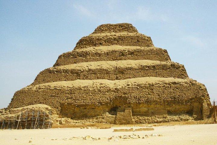 Layover Tour to Giza Pyramids, Sakkara & El khalili bazaar