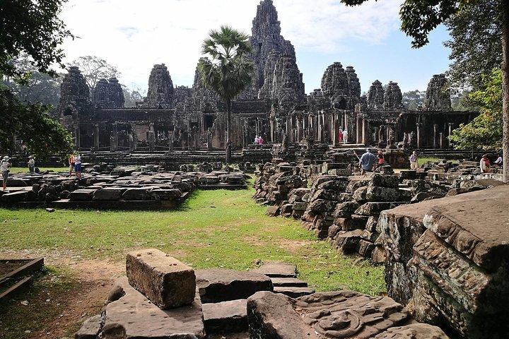 1-Day Amazing Angkor Wat Tour with Sunset & All Interesting Major Temples