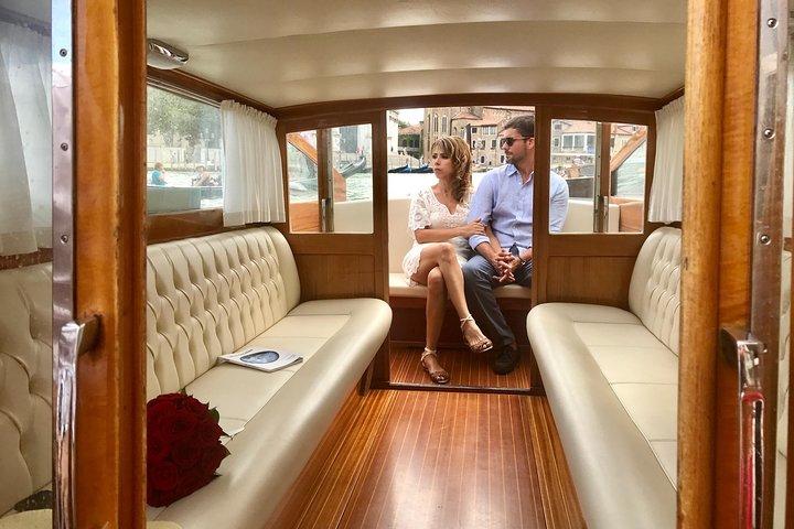 Private Transfer from Santa Lucia train station to Hotel in Venice City Center