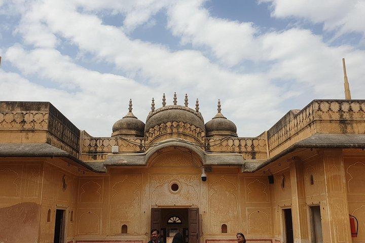 Jaipur: Half day tour of Amer Fort & Nahargarh Fort by Car