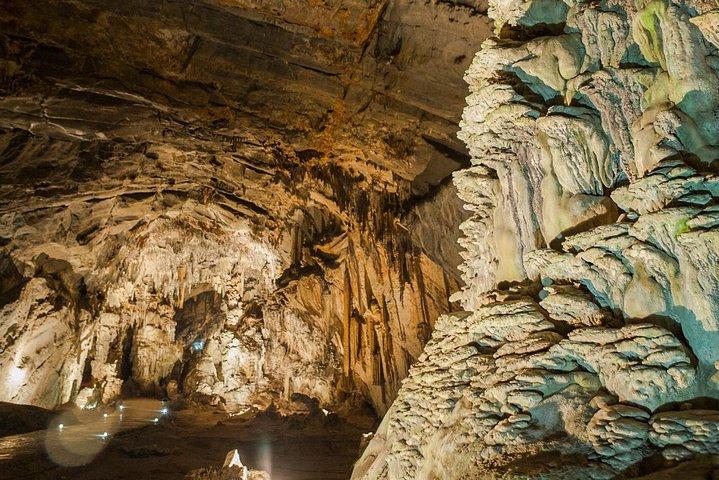 Cacahuamilpa Caves and Taxco: Private & Small Groups From Mexico City