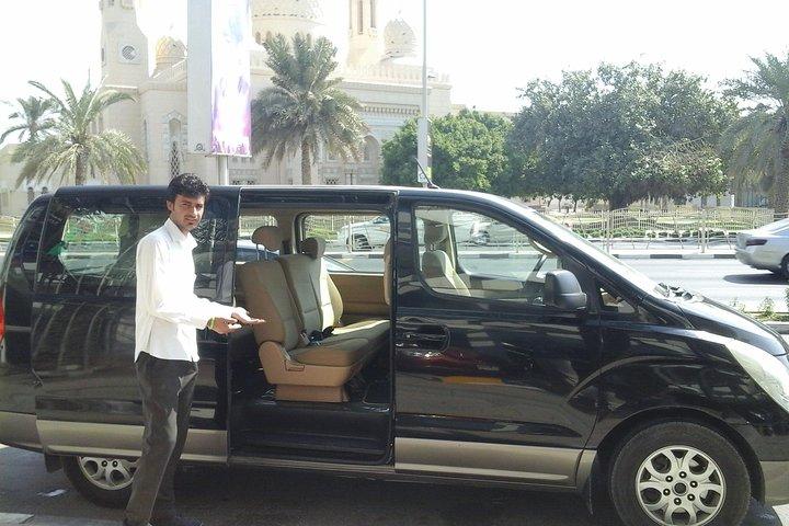 Dubai Private 4-Hour Tour With professional Driver