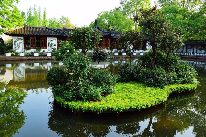 2-Day Unlimited Private Trip to Suzhou and Hangzhou by Bullet Train from Shanghai