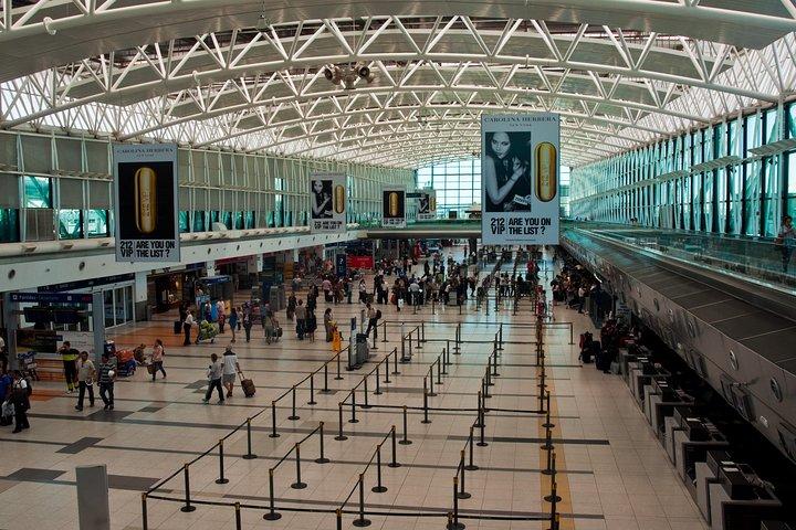 Buenos Aires Airport (EZE) Transfer with English Speaking Driver