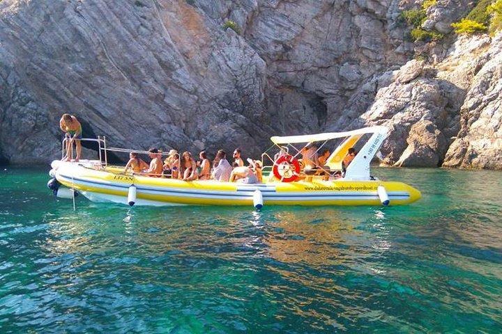 Blue Cave, 3 Green Caves, Šunj Beach | Morning - 5 Hour