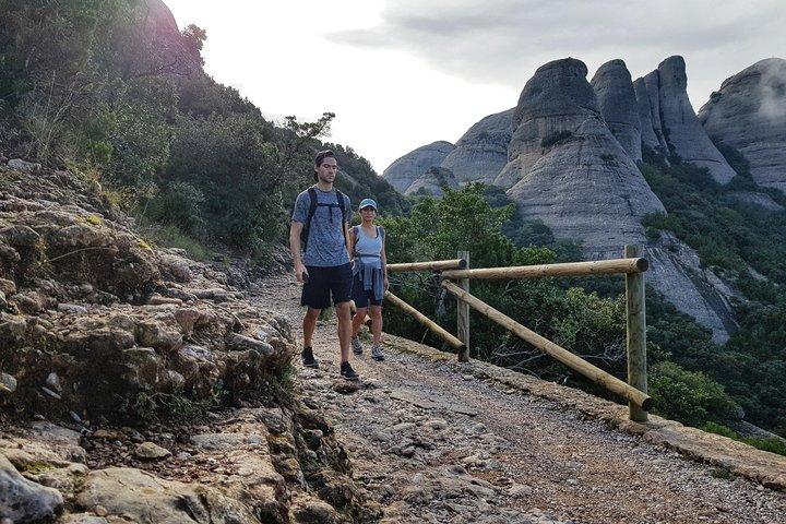 Montserrat Nature Hike Tour with Monastery and Museum