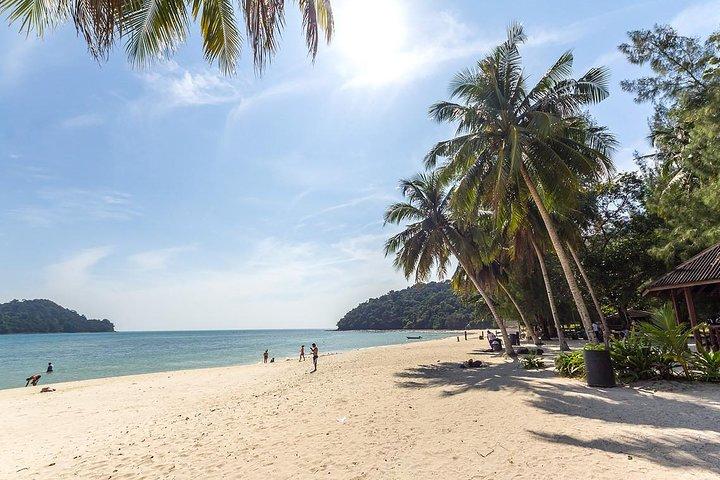 Langkawi Island Hopping Boat Tour with Return Transfer