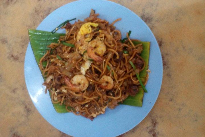 Yummy Yummy Street Food Tasting + Night City Tour(Private Guided)