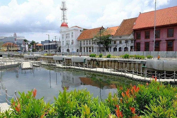 Halfday Excursion Old city Batavia with Lunch and Souvenir