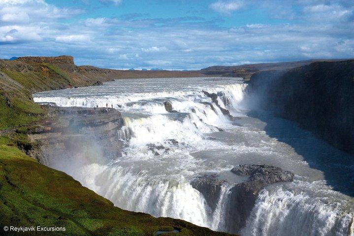 Golden Circle Day Trip with Fridheimar Greenhouse visit from Reykjavik