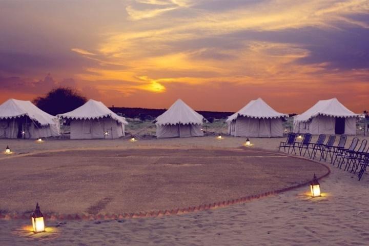 Overnight Camping With Camel Safari In Jaisalmer