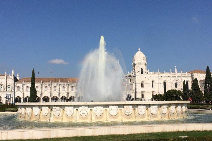 Private Walking Tour in Belém & Visit Tropical Garden