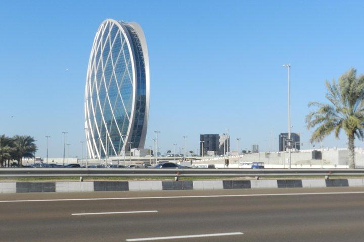Abu Dhabi City Tour from Dubai with Grand Mosque