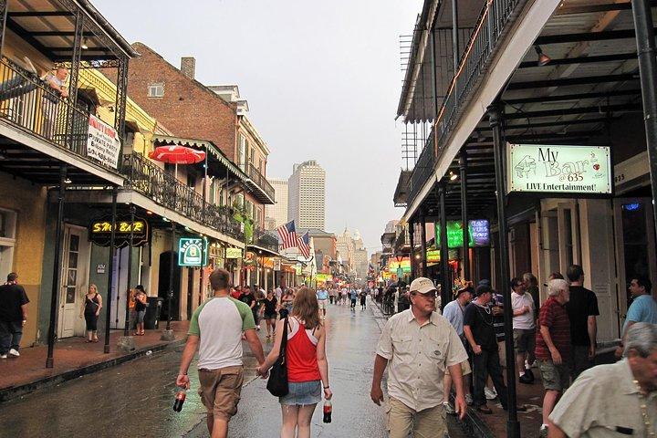 New Orleans City Tour: French Quarter, Garden District & Cemetery