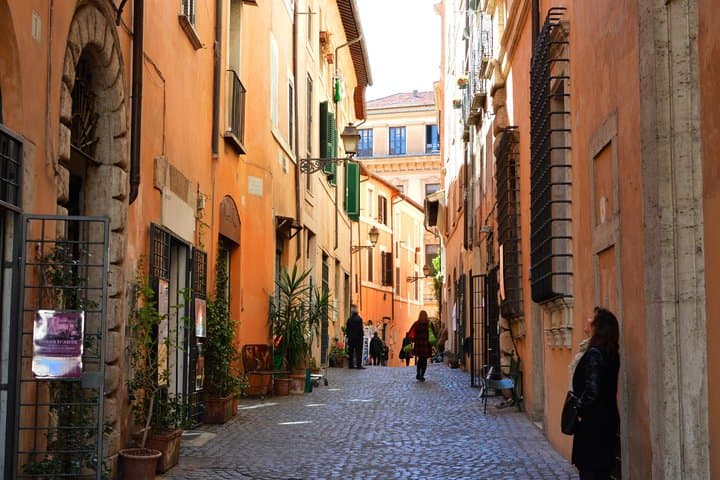 Trastevere and Rome Jewish Ghetto Small Group Walking Tour