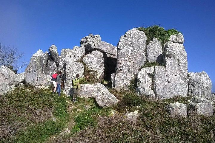 Discover Sintra's Hidden Trails: A Unique Hiking Experience