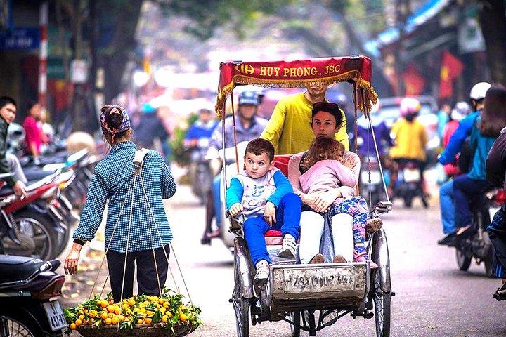 Private Hanoi Shore Excursion with Puppet Show from the port