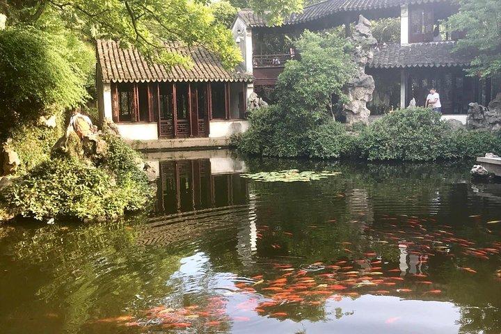 Suzhou and Tongli Water Village Private Day Tour with Lunch