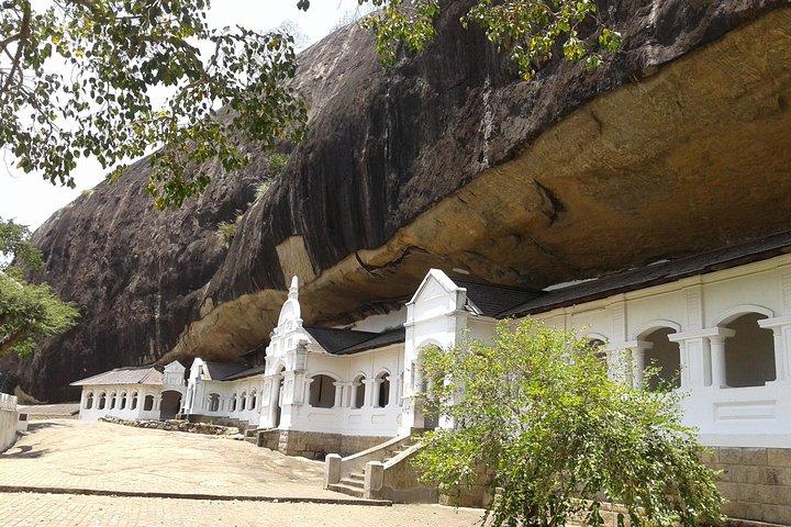 Sigiriya Day Tour - Dambulla Cave Temple