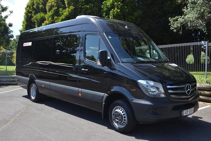 Private transfer from Prague to Regensburg