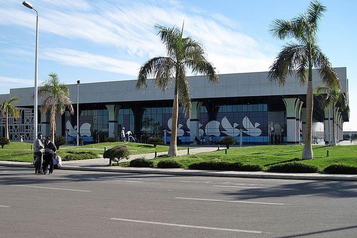 Private Pickup Transfer from luxor Airport to Hotels in city