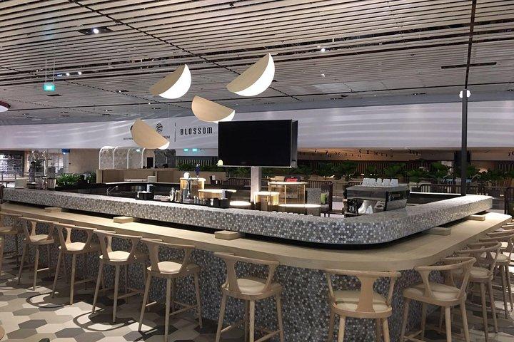 Singapore Changi Airport BLOSSOM - SATS & Plaza Premium Lounge at Terminal 4