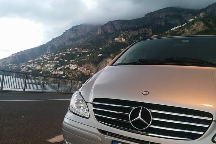 Transfer Naples to Amalfi Coast with stop to visit Pompeii ruins