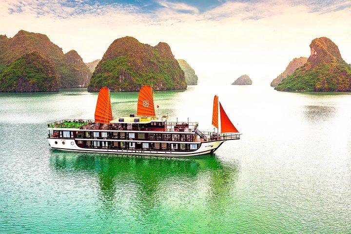 Halong Bay Cruise 2 days 1 night from Hanoi included transfer