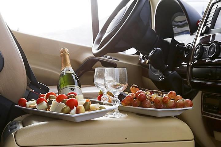 Santorini Luxury private tour for small groups