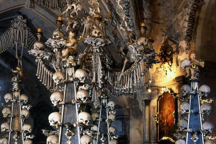 Kutna Hora & St. Barbara Cathedral & Ossuary