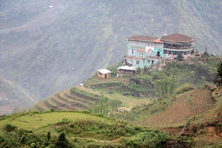 Sapa hard trekking villages homestay 3days/ 2nights tour - amazing culture